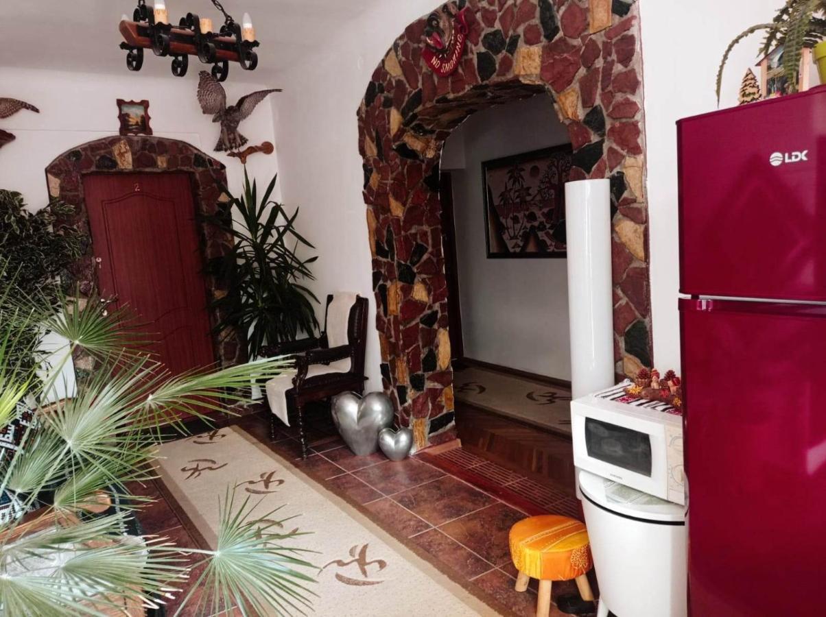 Casa Vinco Vici Hotell Turda Exteriör bild